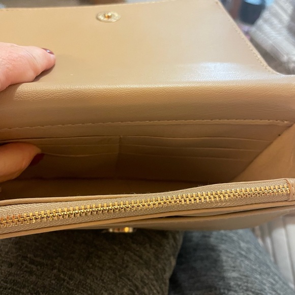 Bebe Quilted Chain Purse - Picture 6 of 6